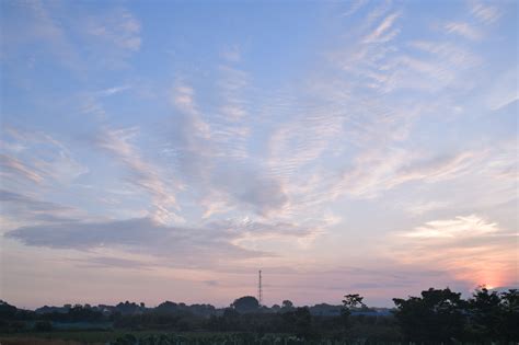 朝空|「朝」に関する表現20選。「暁」などの時間帯を表すかっこいい。